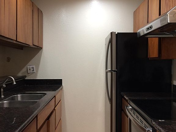 2nd image of 57 Knowles Ave