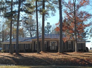 218 Woodard Rd, Windsor, NC 27983