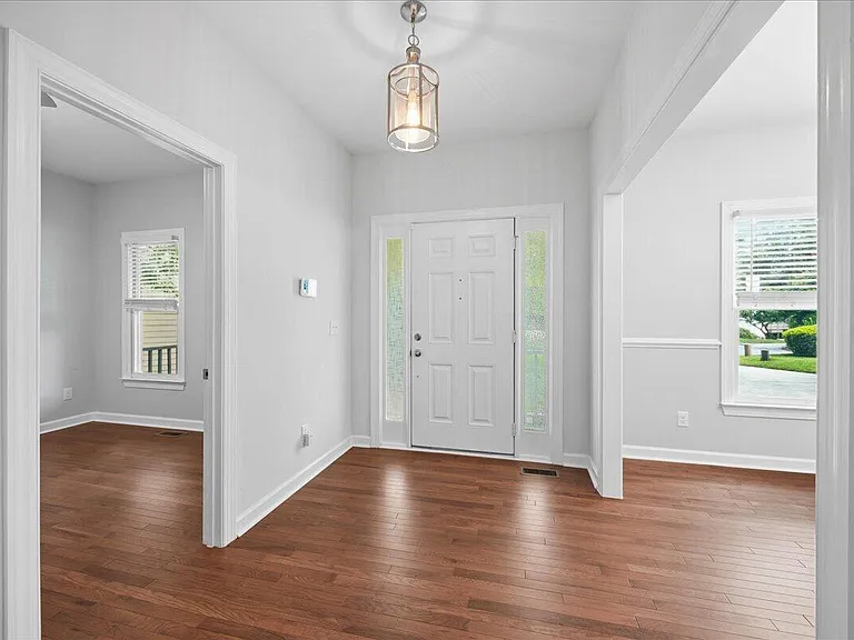 4616 Thendara Way — Photo 3
