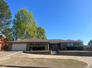 3007 Kimberlea Dr, Muskogee, OK 74403