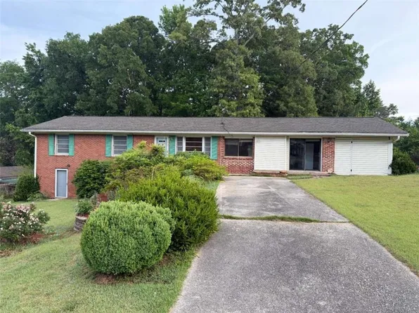 8 Elita Dr, Gainesville, GA 30504