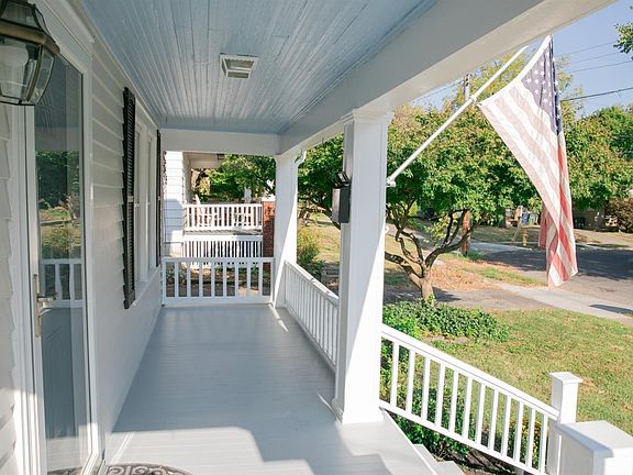 2nd image of 710 Tremont Ave