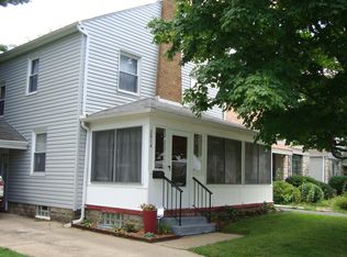 2914 Oaklawn St, Columbus, OH 43224