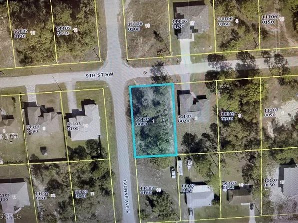 3717 9th St SW, Lehigh Acres, FL 33976