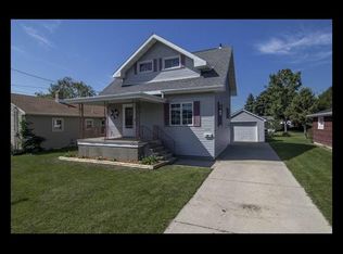 2306 Garfield St, Two Rivers, WI 54241