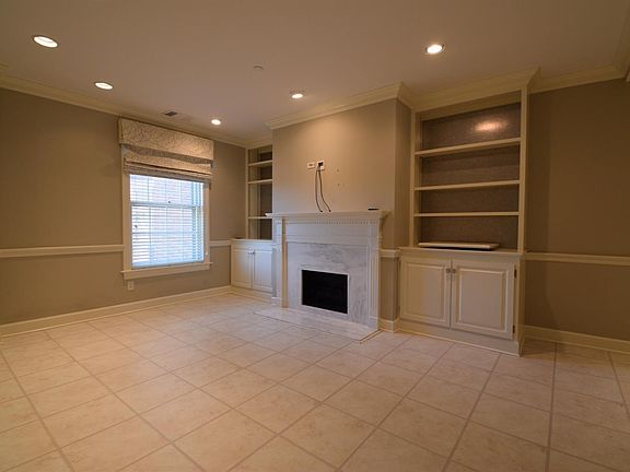 3rd image of 608 Woodland Ave