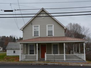 1028 Wicker St, Ticonderoga, NY 12883