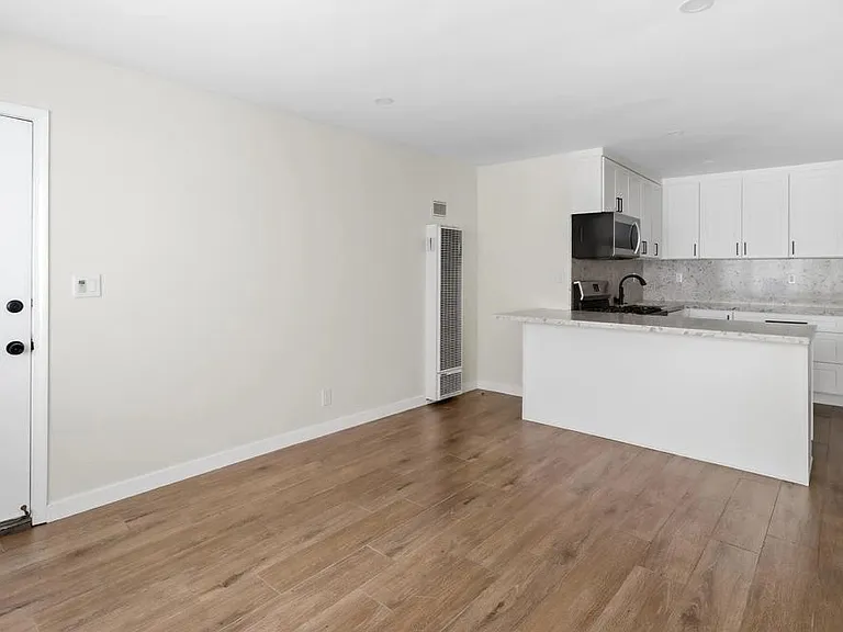 4115 Crest Dr #4115 — Photo 7