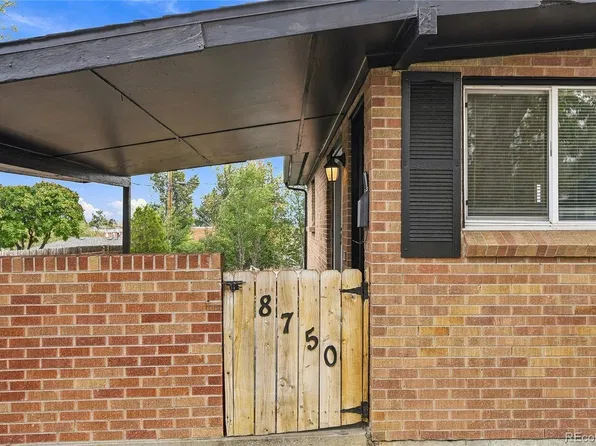 8750 Mcelwain Boulevard, Denver, CO 80229