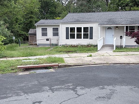 2nd image of 7796 Fox Ct