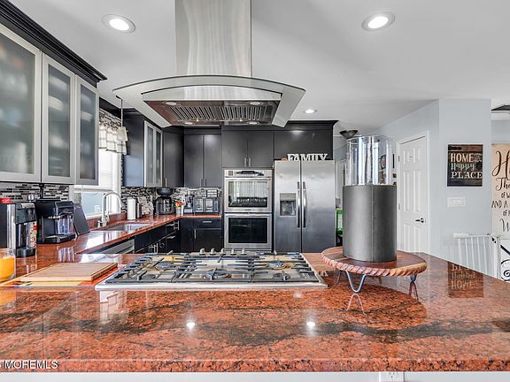 4th image of 1203 Fischer Boulevard