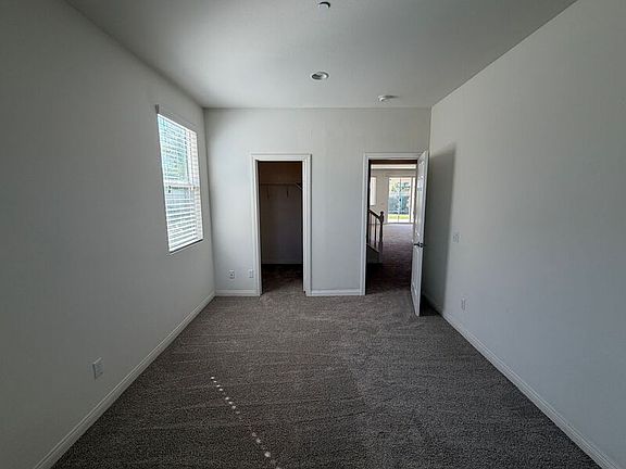 4th image of 39097 Lonesome Spur Cir