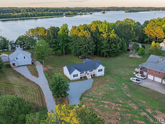 4th image of 1054 Granite Hall Dr
