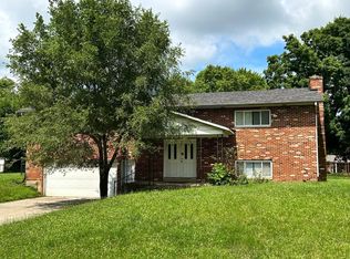 9093 Heritage Rd, Franklin, OH 45005