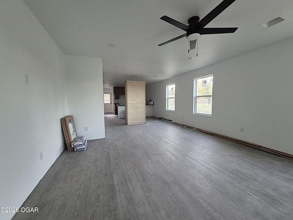 2nd image of 1234 Fir St