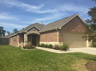 1611 Hickory Burl Ln, Conroe, TX 77301