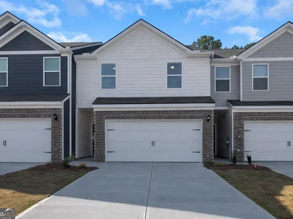 5423 Biltmore Dr, Atlanta, GA 30349