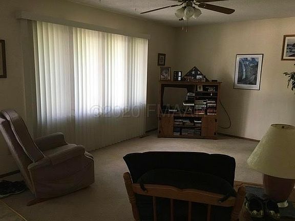 3rd image of 532 2nd Ave E