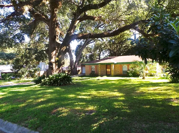 8405 Cindy Lou Dr, Theodore, AL 36582