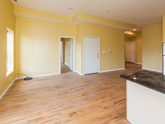 3rd image of 5900 S Prairie Ave #229-3