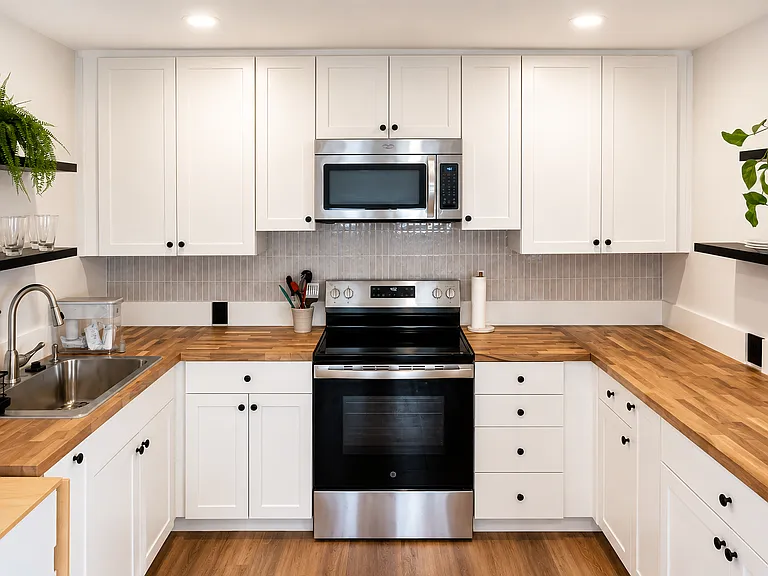 Granite Rd — Photo 1