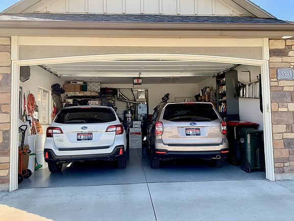Double Garage close up