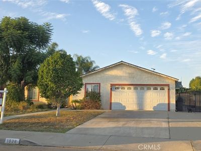 1028 W Woodcrest St, Bloomington, CA, 92316