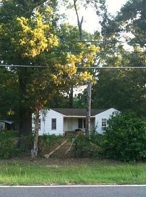 1st image of 2216 Amelia Ave