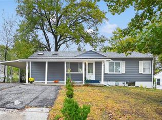 16606 E 2nd St N, Independence, MO 64056