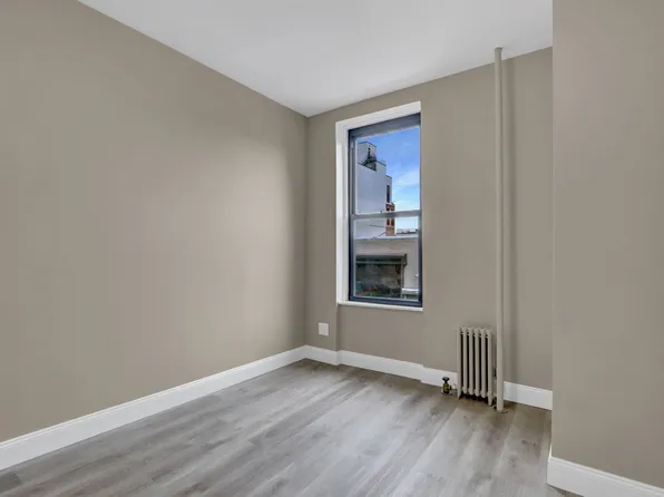 62 15th Street image 17 of 26