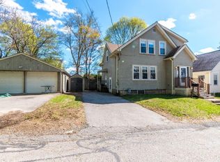 25 Arbor Ln, Dedham, MA 02026