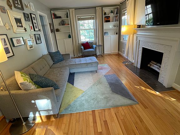 2nd image of 2301 Churchill Rd
