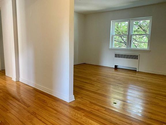 5th image of 1833 Palmer Ave APT 1K