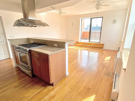 4th image of 2601 Frederick Douglass Blvd #Penthouse 1