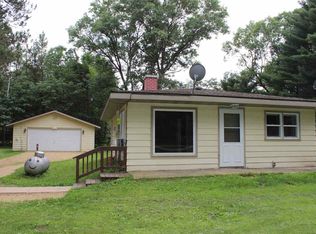 W4197 41st St, Mauston, WI 53948