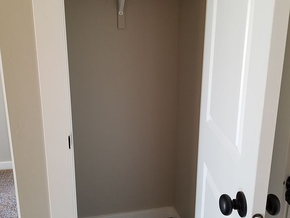 Coat closet