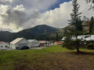 8th St, Mullan, ID 83846