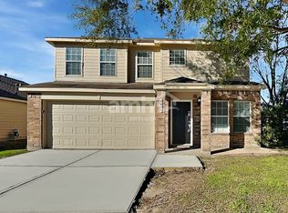 8915 Chisholmwood Ln, Houston, TX 77075