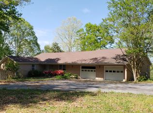 3026 Ridgeway Church Rd, Maysville, GA 30558