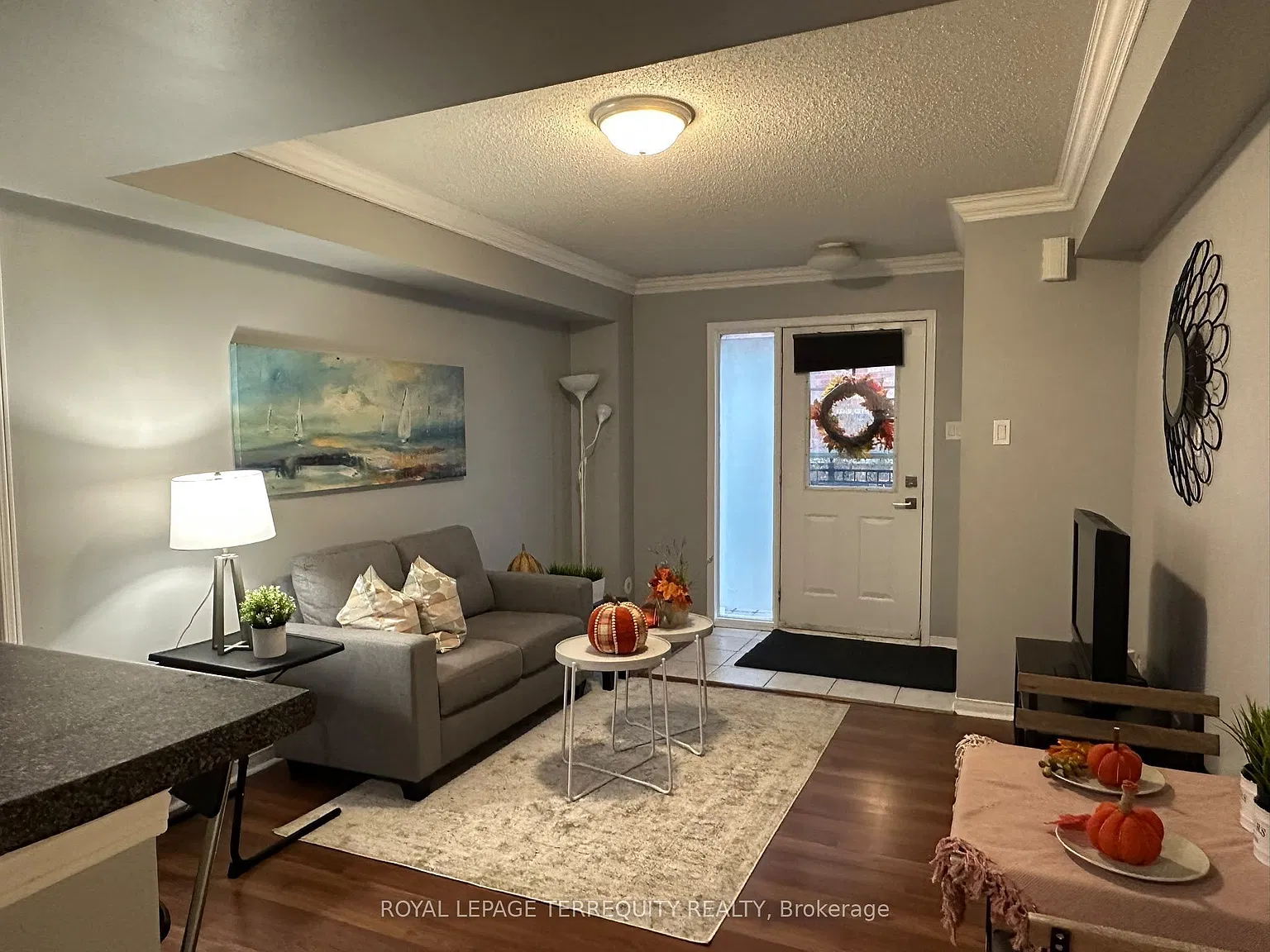 2 bed, $2,250 — Photo 2