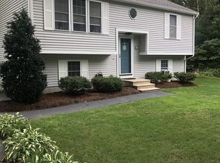 21 Lake Ave, Wareham, MA 02571