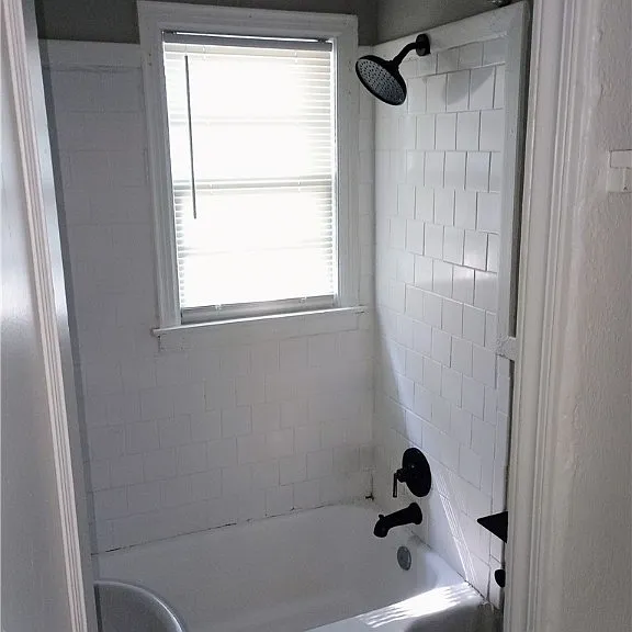 119 W 60th St #B — Photo 7