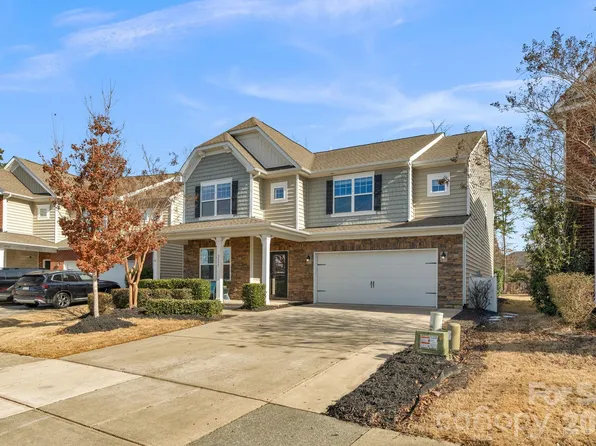 2637 Southern Trace Dr, Waxhaw, NC 28173