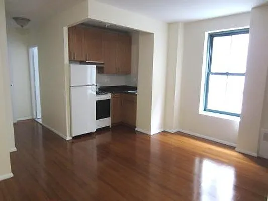 Rented by City & Suburban | media 27