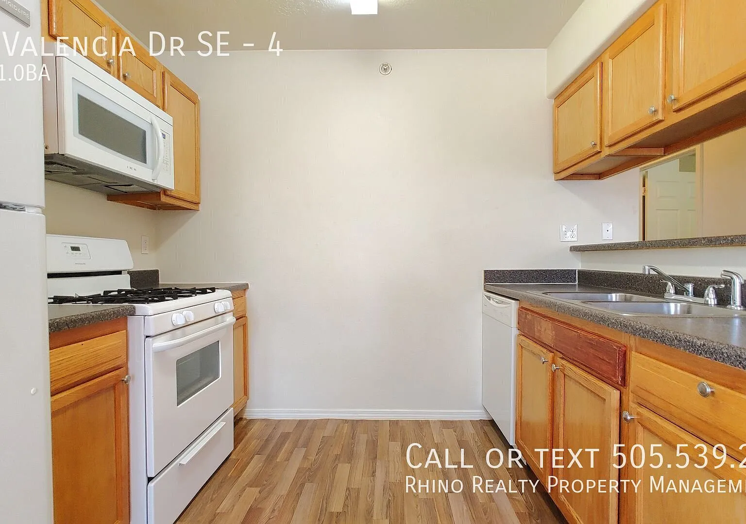 2 Bedroom, 1 Bath In The SE! — Photo 4