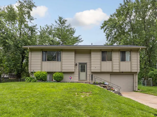 31 Cypress St, Yutan, NE 68073