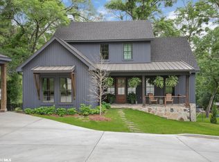 22454 Sea Cliff Dr, Fairhope, AL 36532