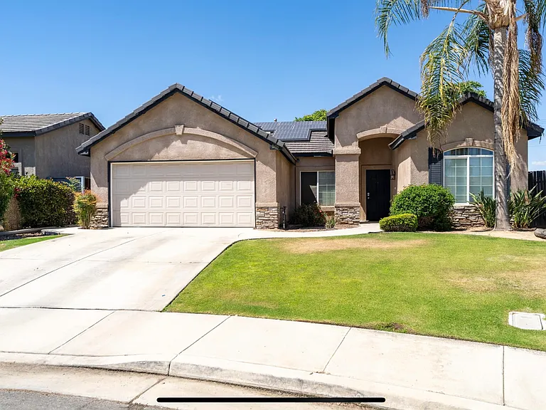 11410 Pacific Harbor Ave — Photo 1
