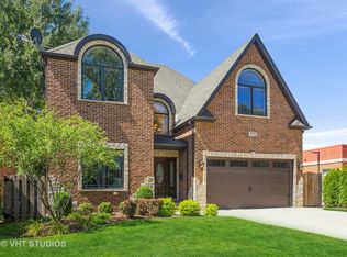 376 S West Ave, Elmhurst, IL