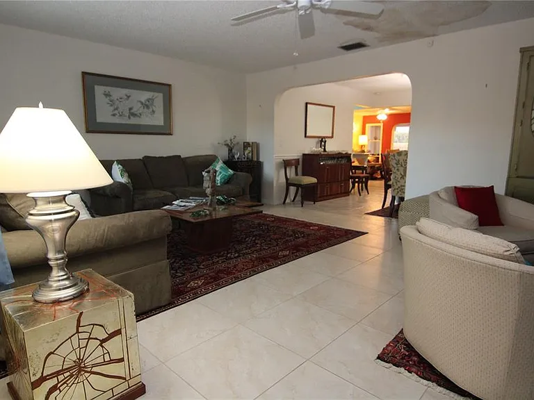 1207 Lakehouse Ct #1207 — Photo 21